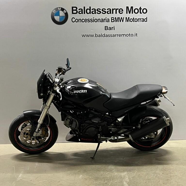 MONSTER 900