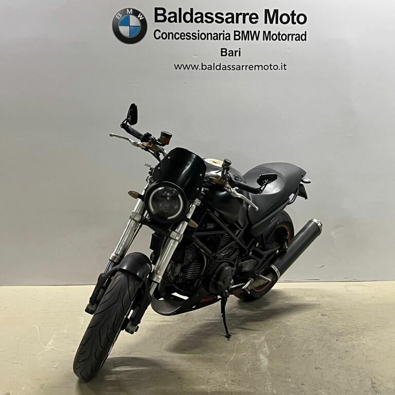 MONSTER 900
