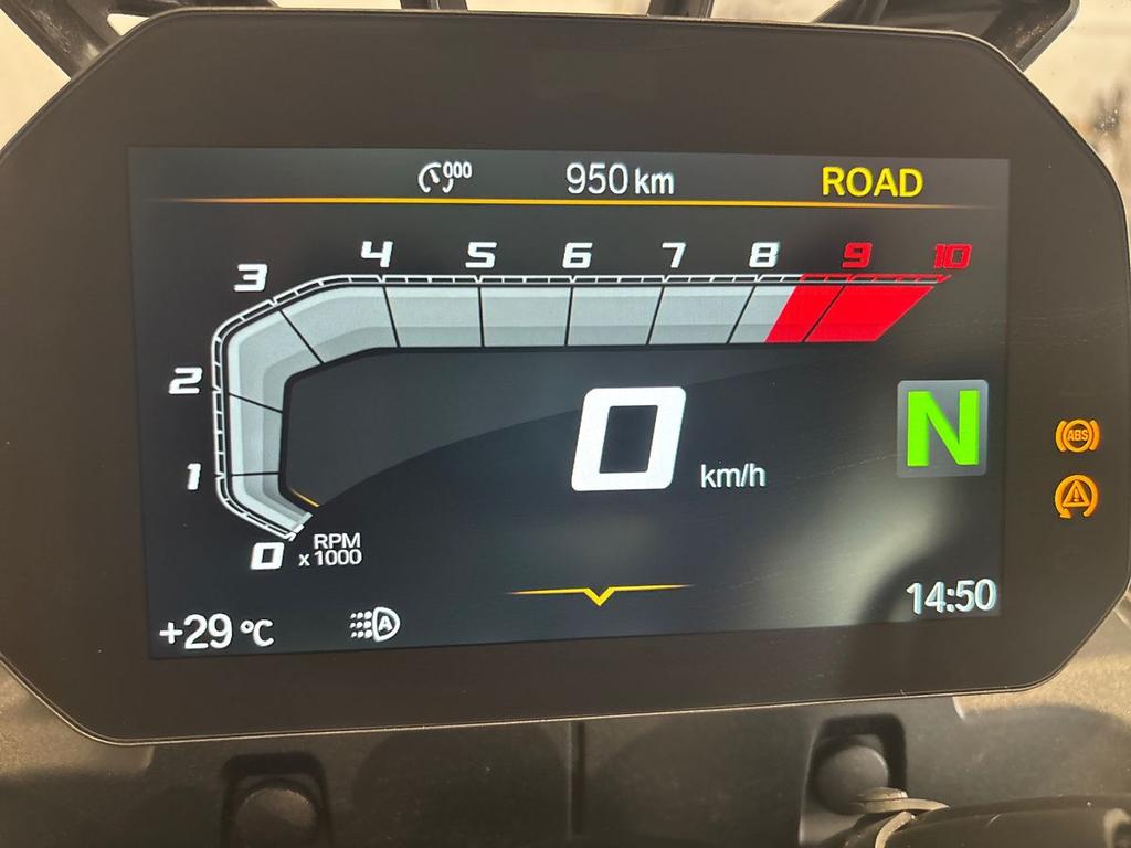 F 900 GS