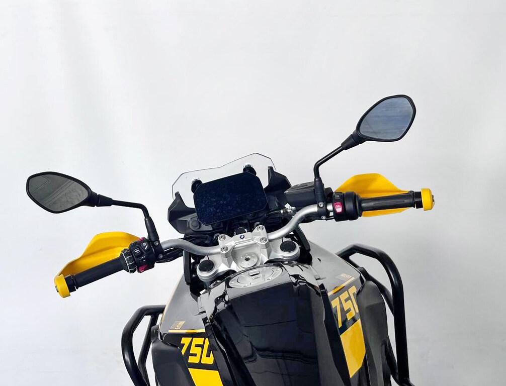 F 750 GS