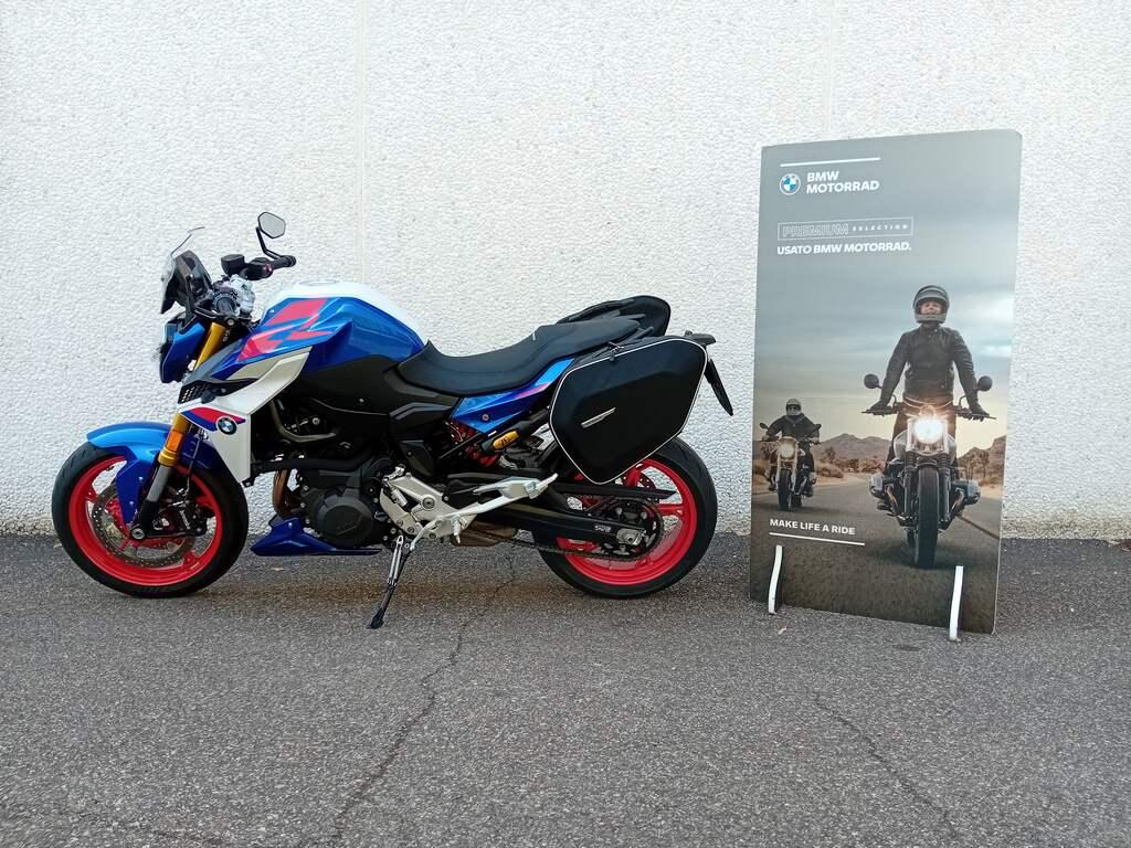 F 900 R