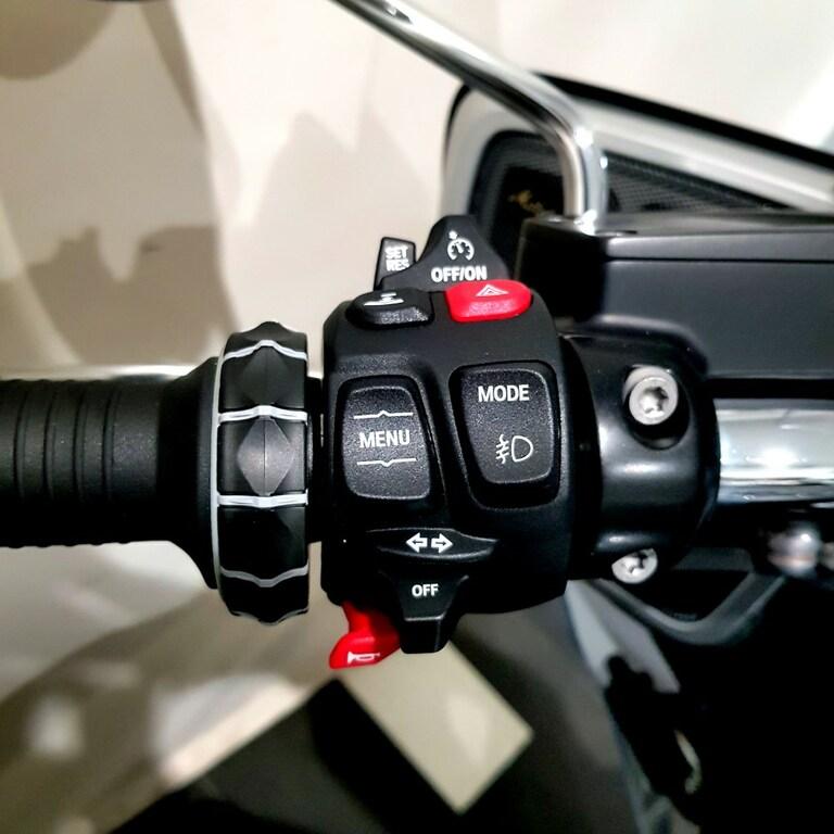R 18
