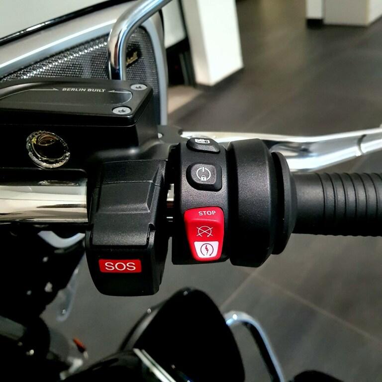 R 18