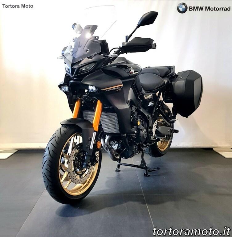 TRACER 900