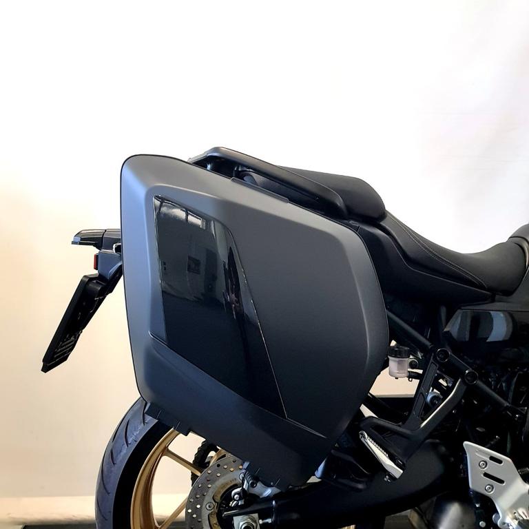 TRACER 900