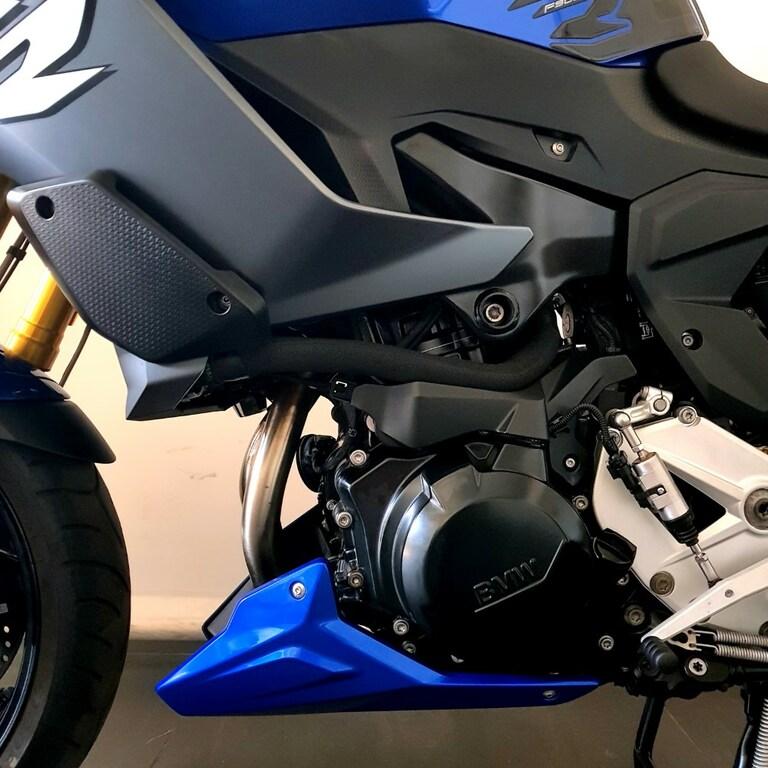 F 900 XR