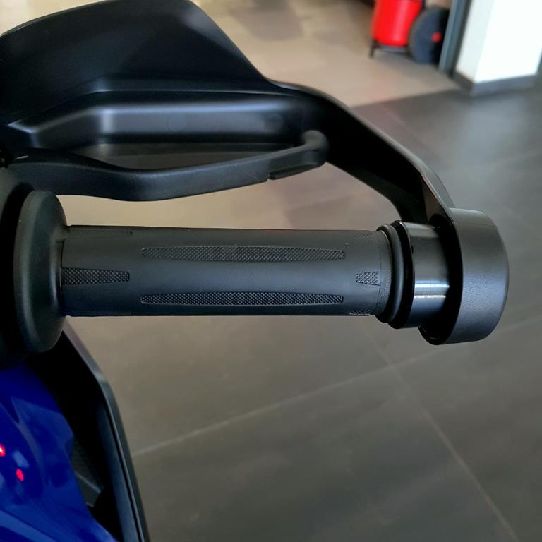 F 900 XR