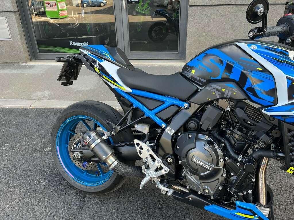 GSX-8S