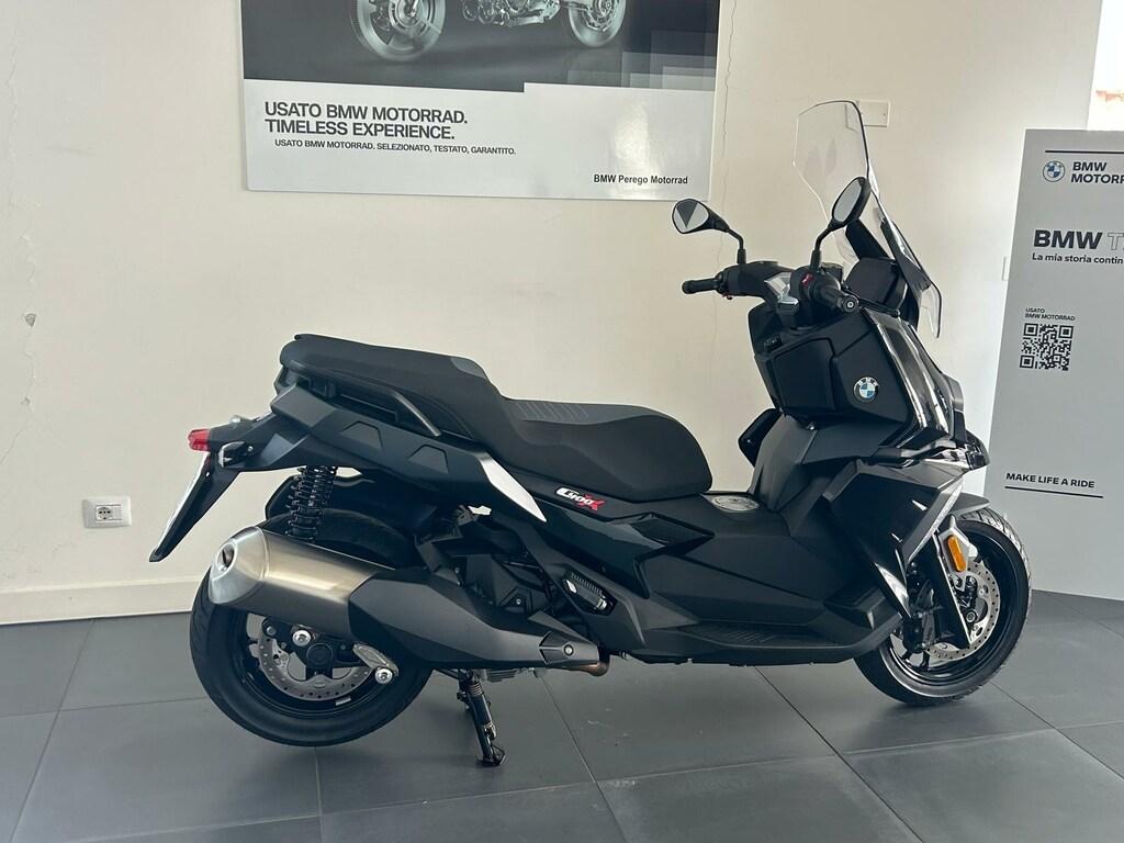 C 400 X
