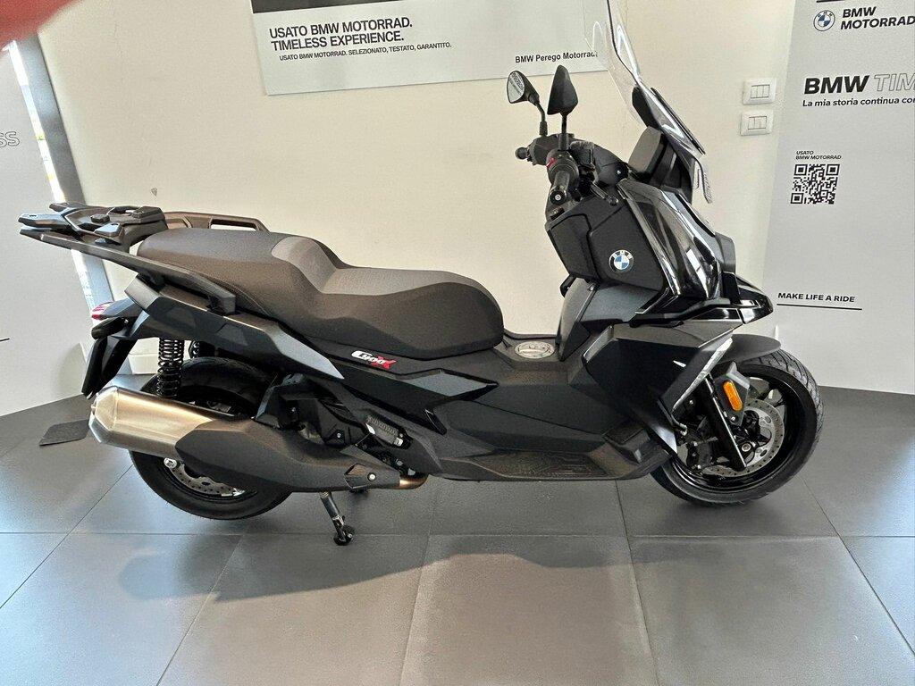 C 400 X