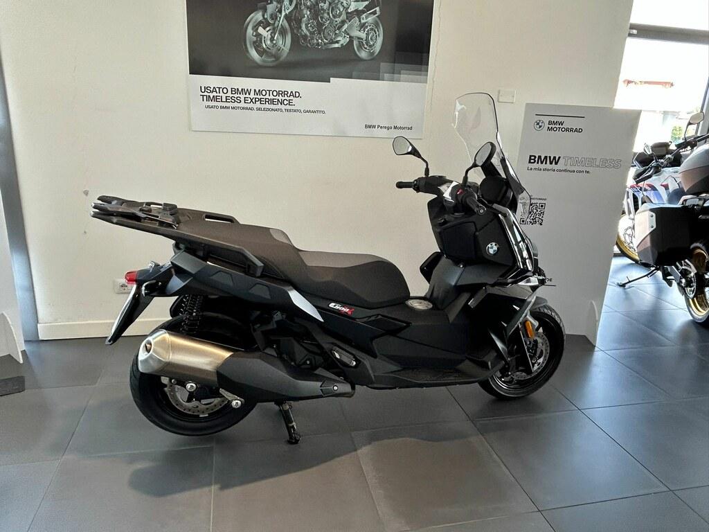 C 400 X