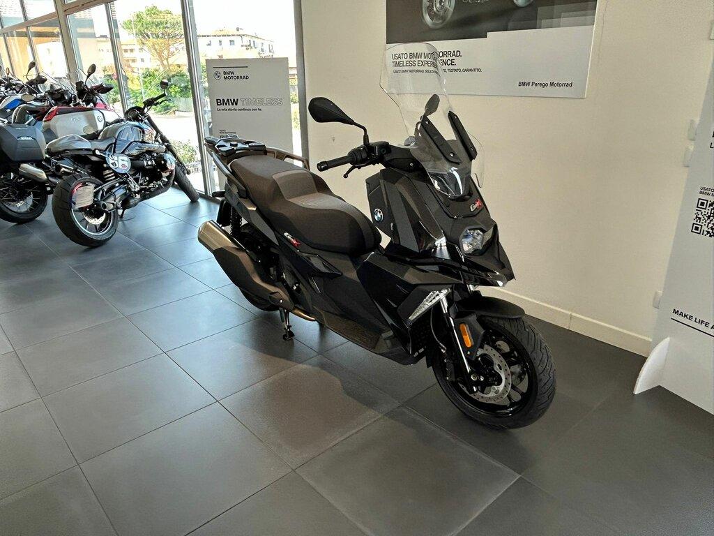 C 400 X