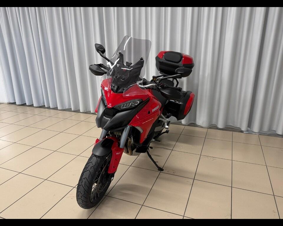 MULTISTRADA V4