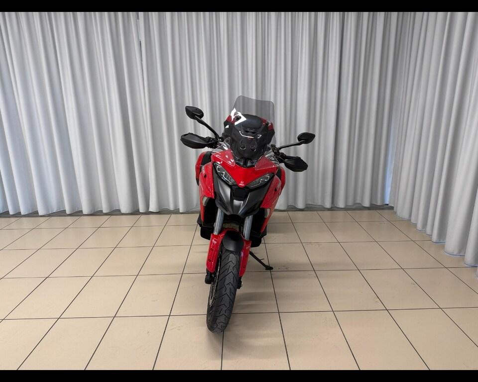 MULTISTRADA V4