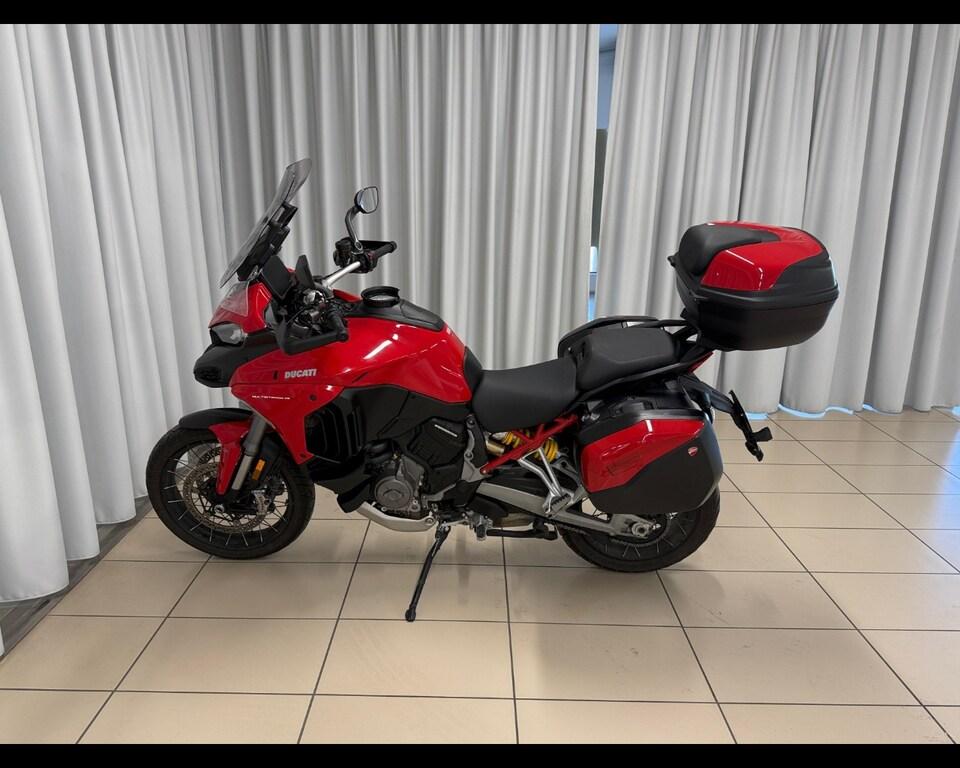 MULTISTRADA V4