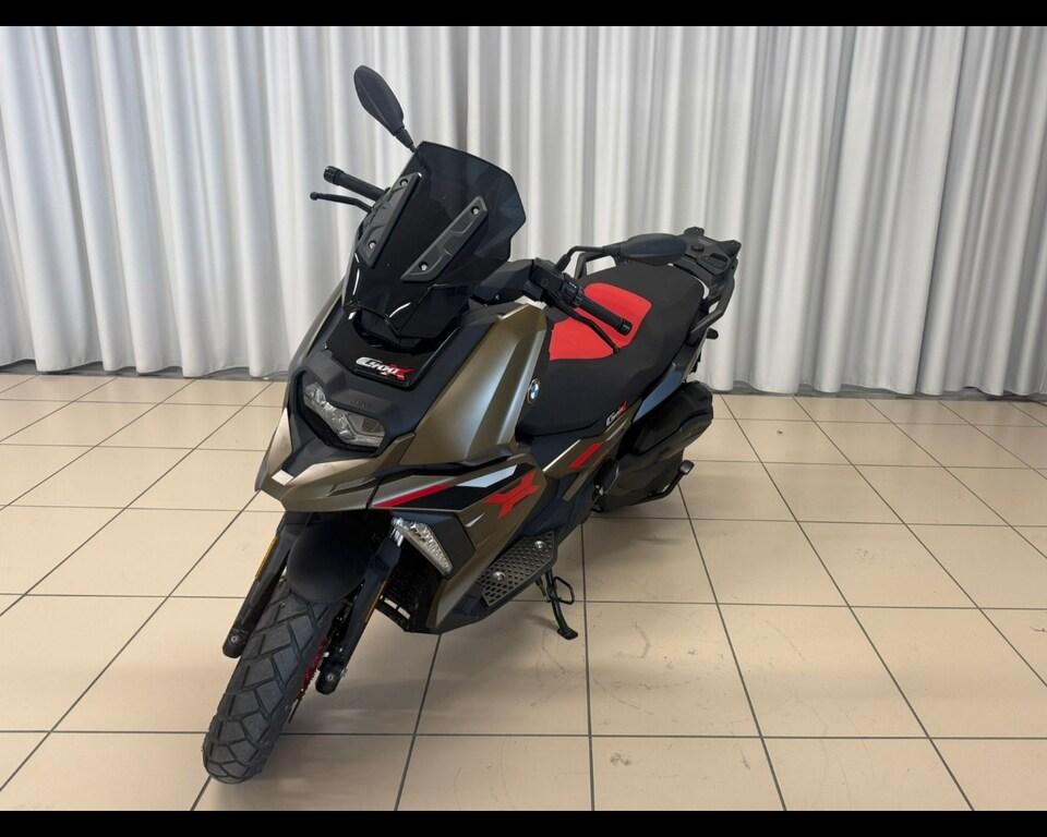C 400 X