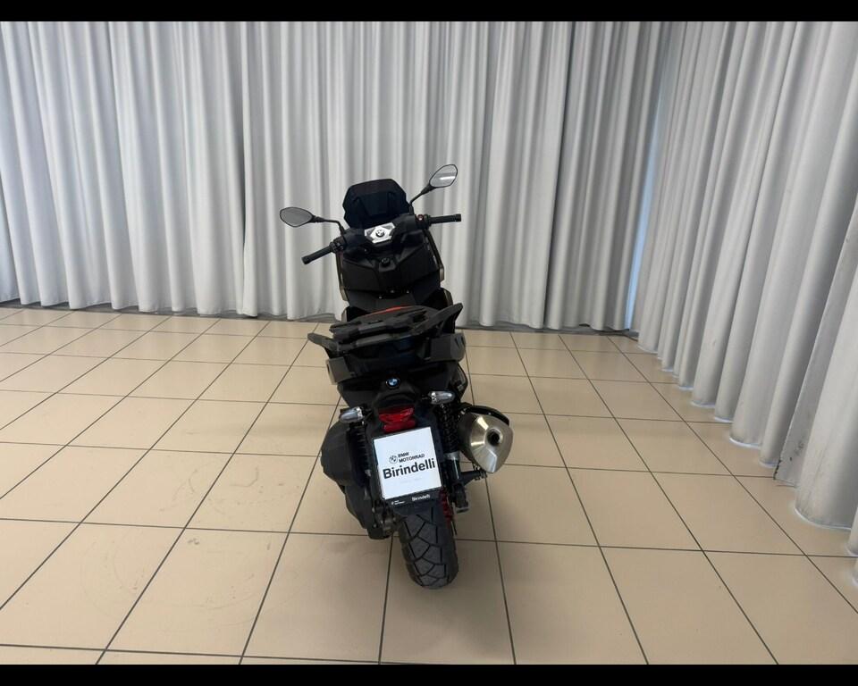 C 400 X