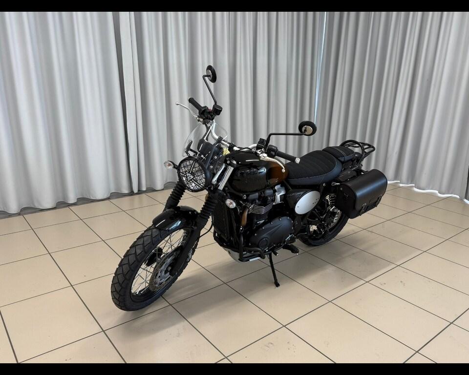 SCRAMBLER 900