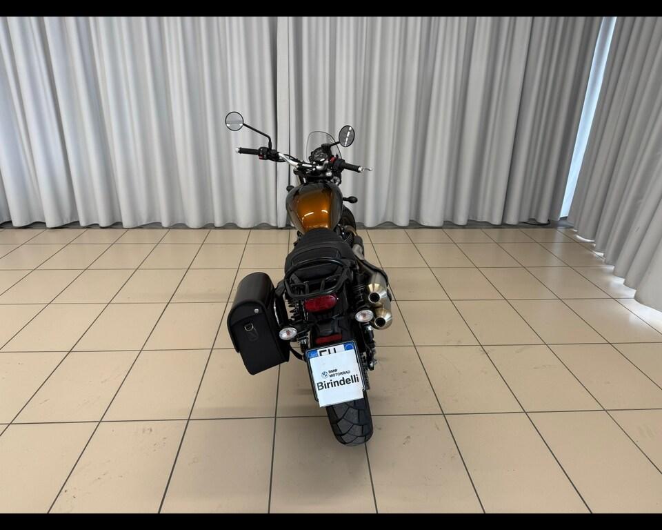 SCRAMBLER 900