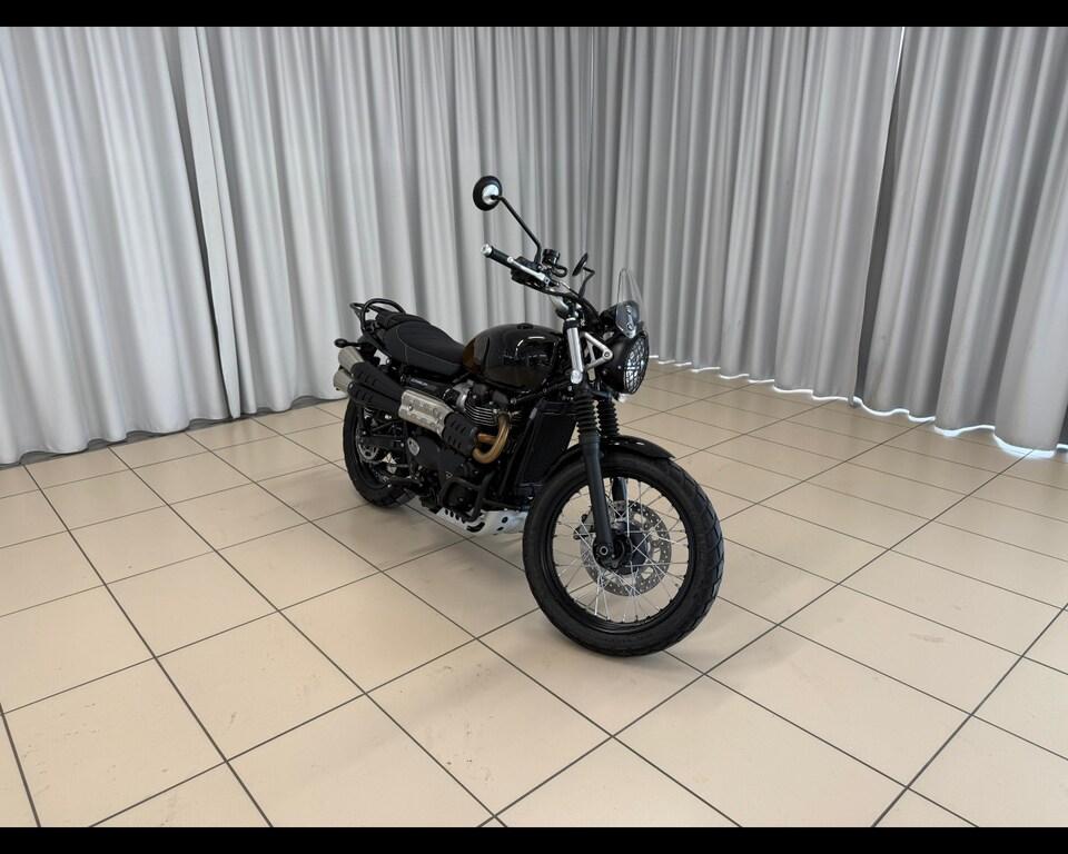 SCRAMBLER 900