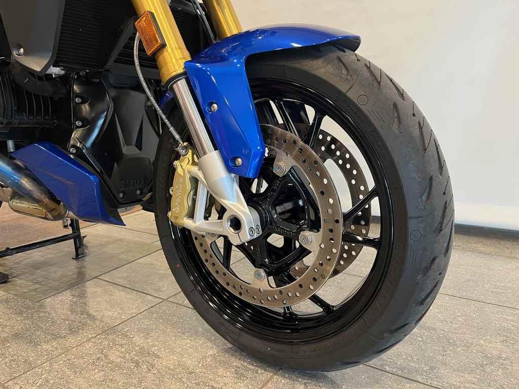 R 1250 R