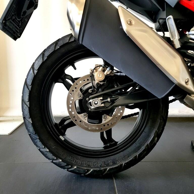 G 310 GS