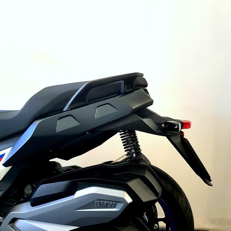 C 400 X