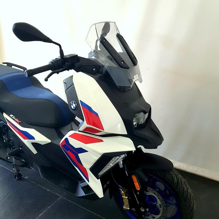 C 400 X