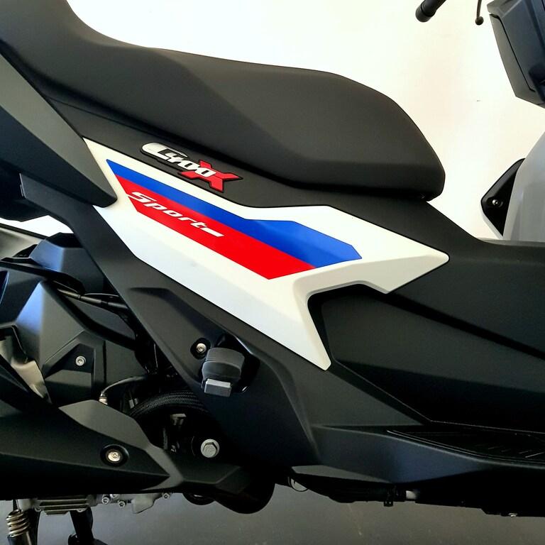 C 400 X