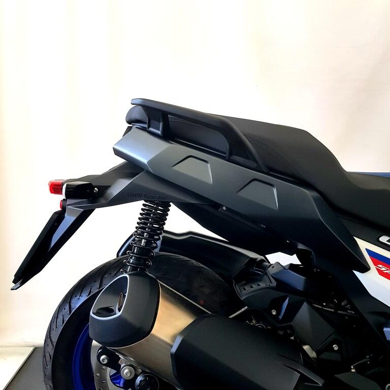 C 400 X