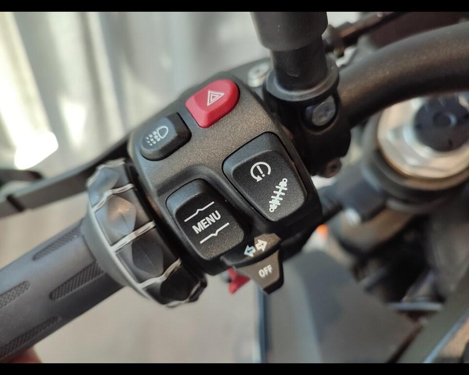 S 1000 R