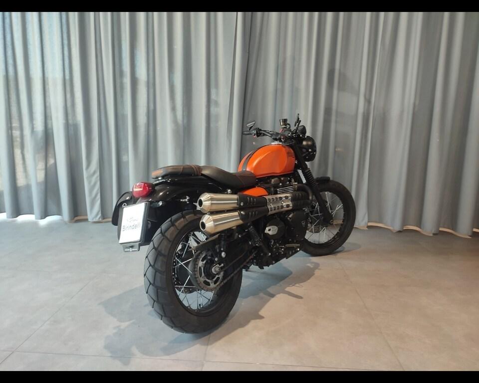 STREET SCRAMBLER 900