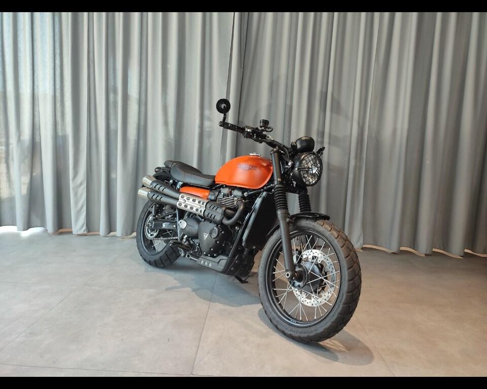 STREET SCRAMBLER 900