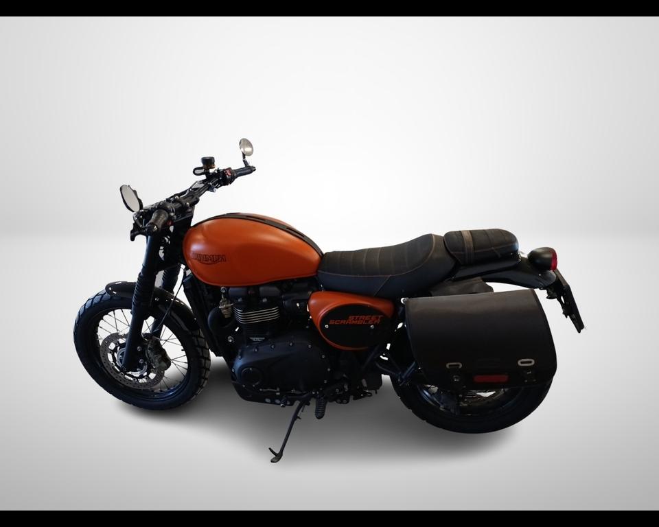 STREET SCRAMBLER 900