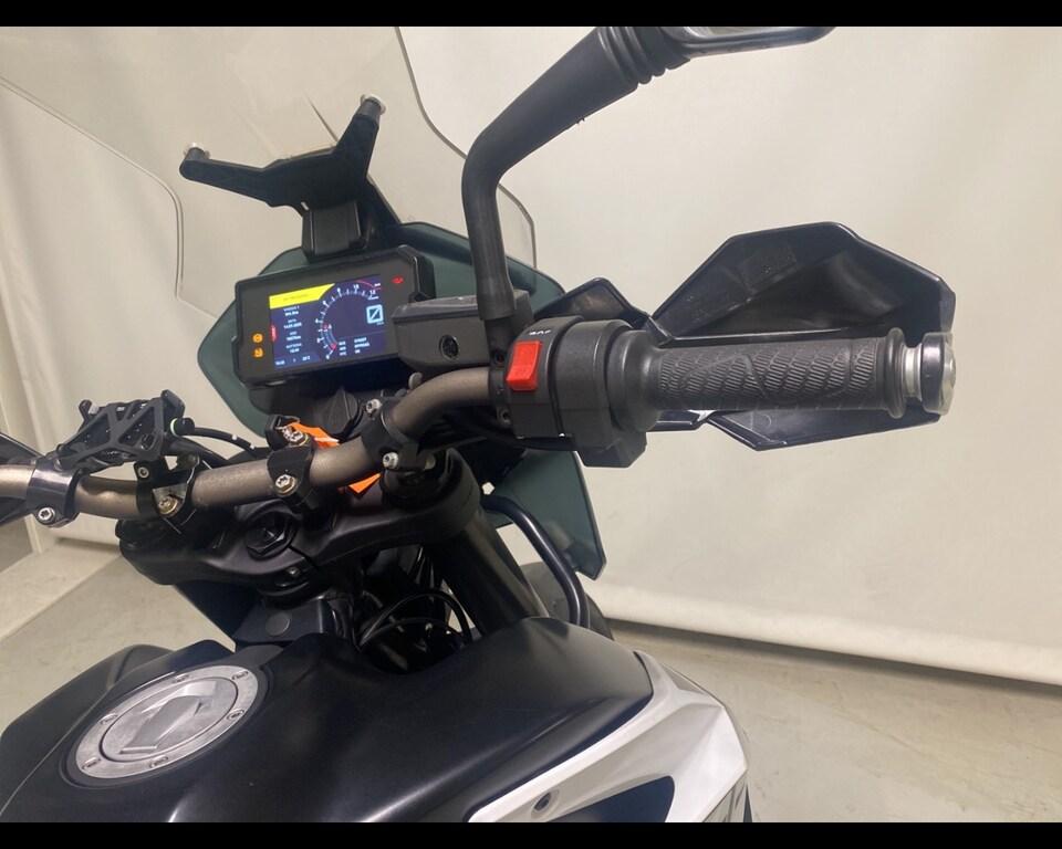 790 ADVENTURE