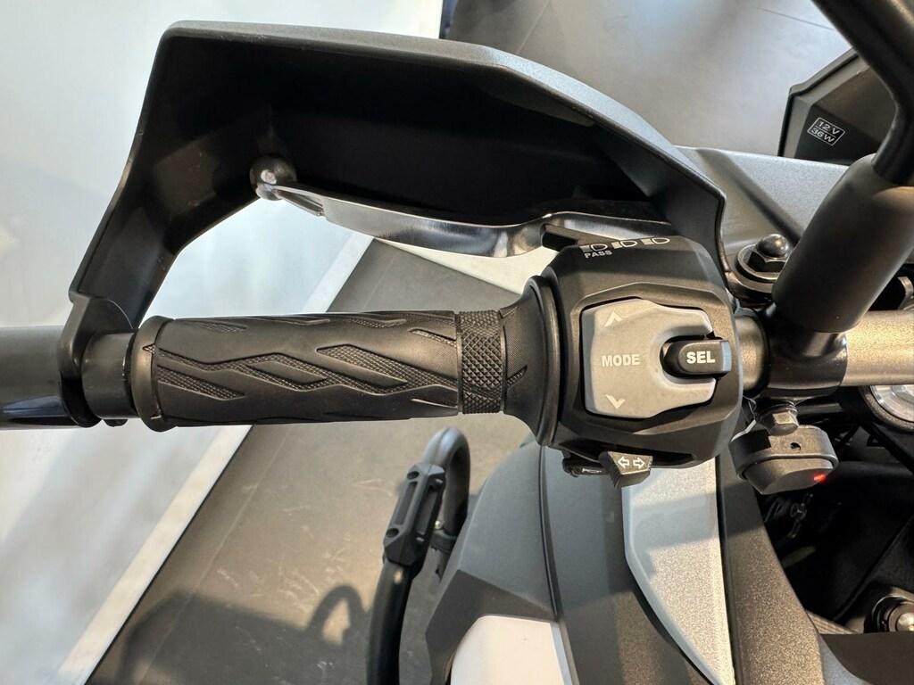 V-STROM 650