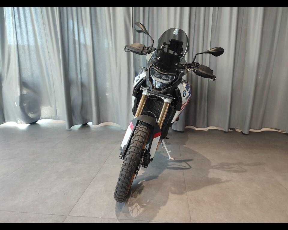 F 900 GS