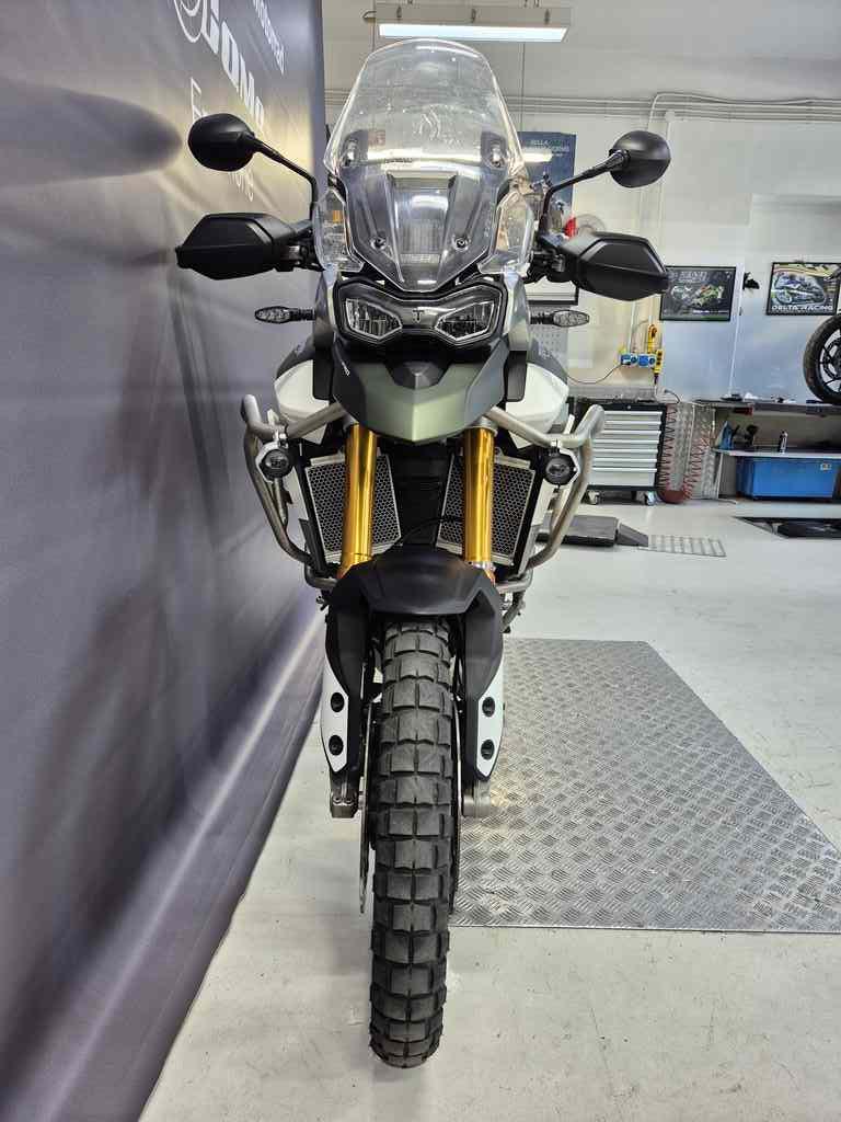 TIGER 900