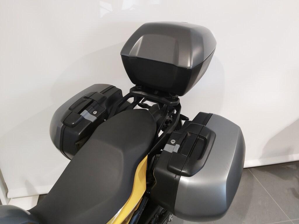 F 900 XR