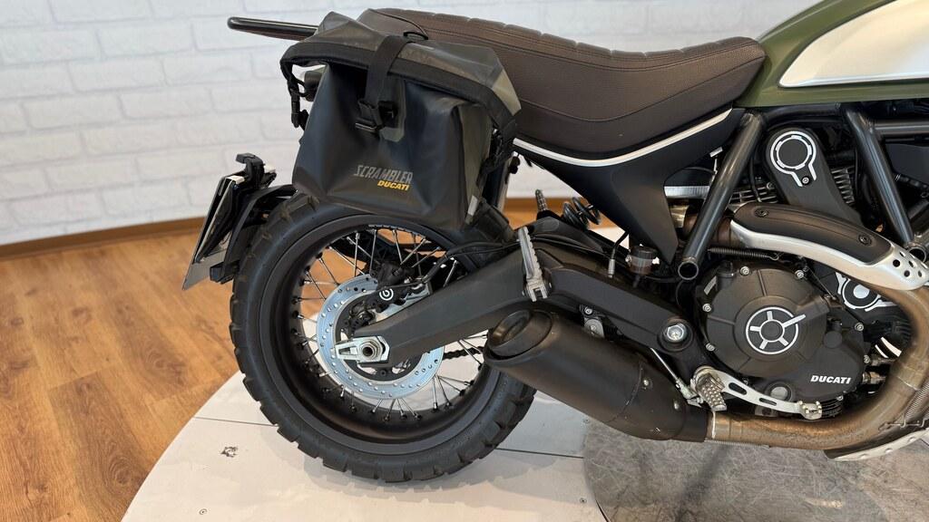 SCRAMBLER 800