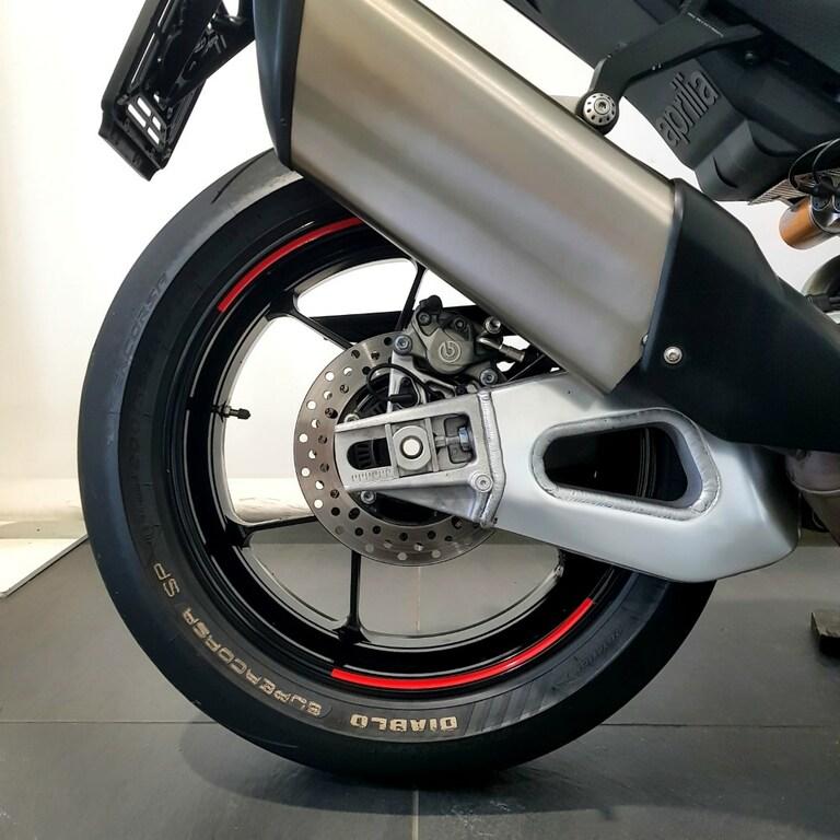 TUONO 1100 V4