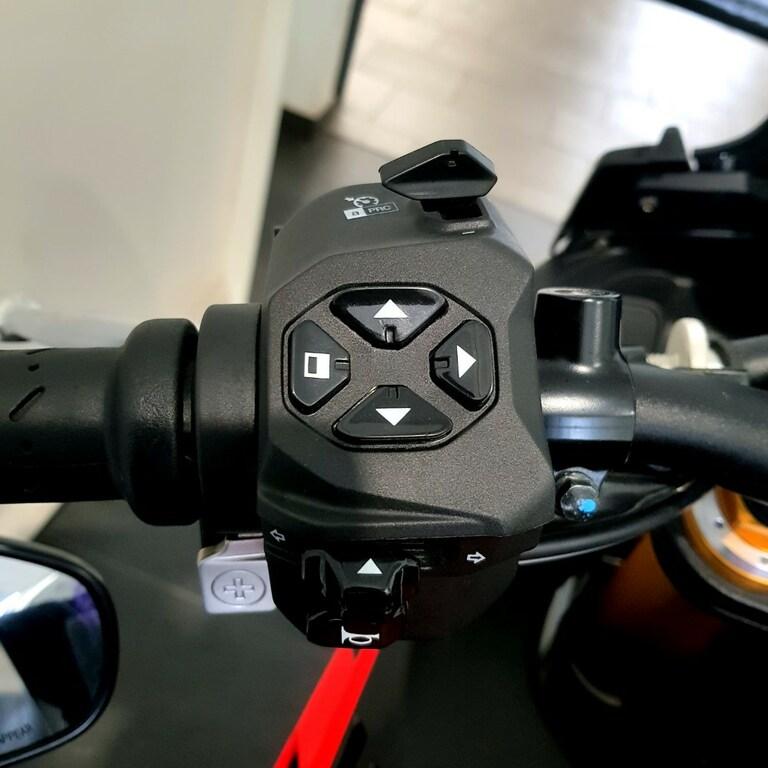 TUONO 1100 V4