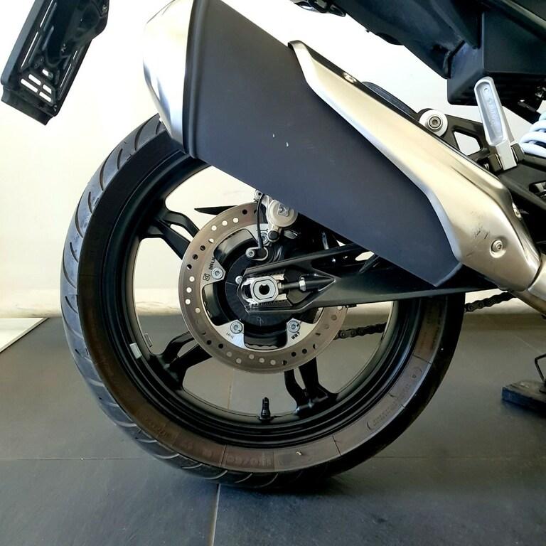 G 310 R