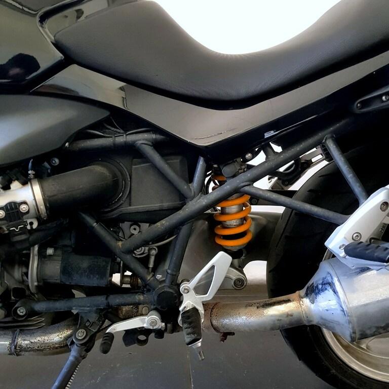R 1200 R
