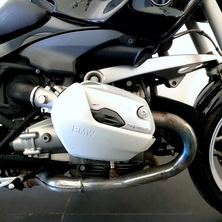 R 1200 R