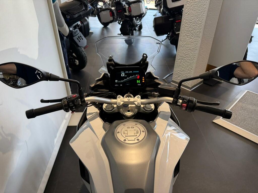 F 900 XR