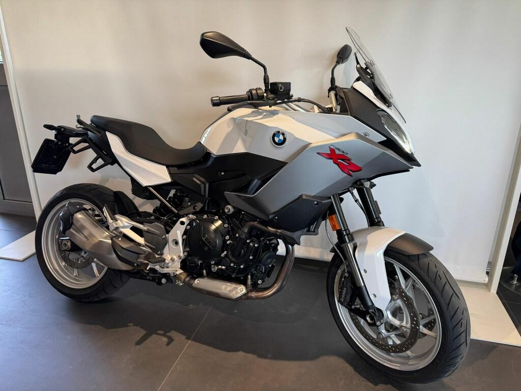 F 900 XR