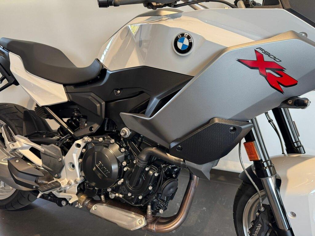 F 900 XR