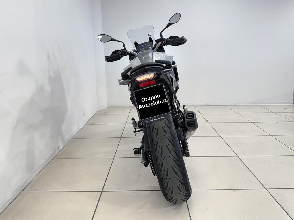 F 900 XR