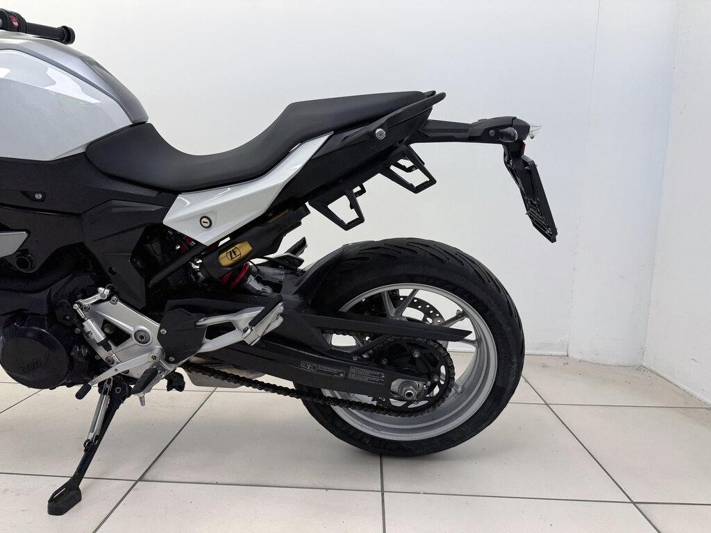 F 900 XR